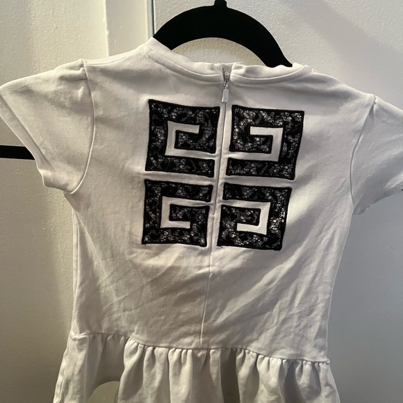 Givenchy dress - authentic - size 18 months - Picture 4 of 4